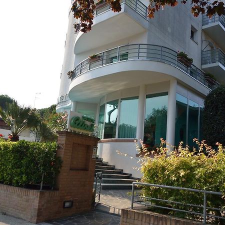 Hotel Alisei Lignano Sabbiadoro Kültér fotó