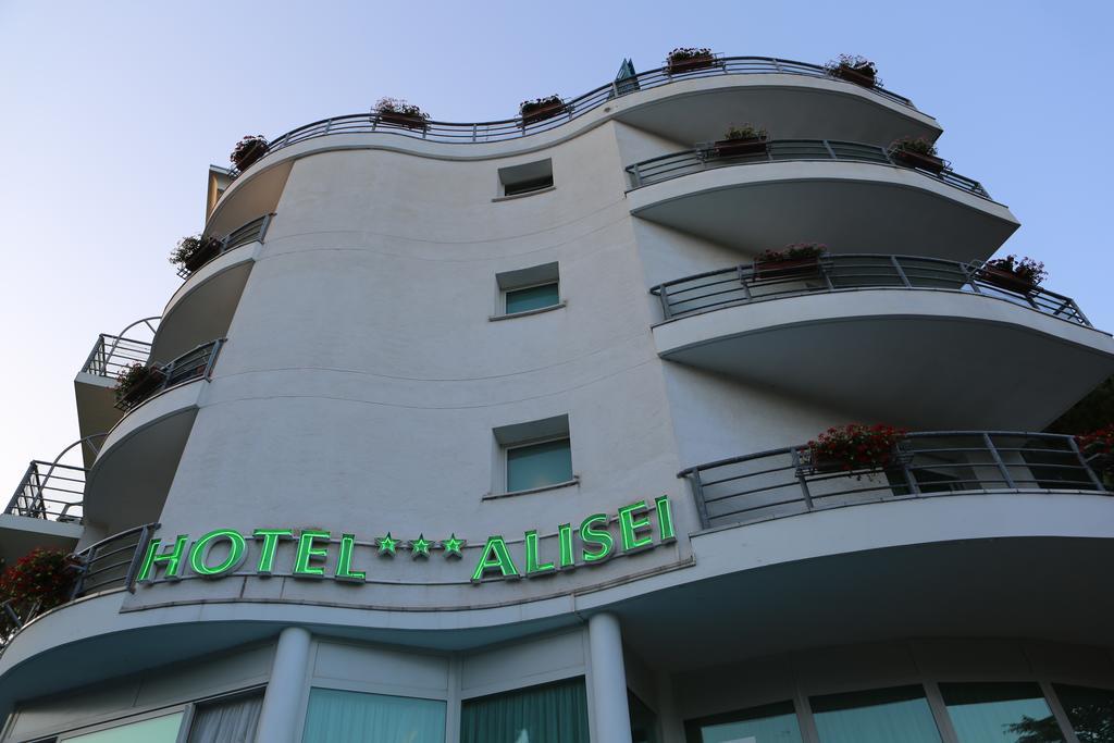 Hotel Alisei Lignano Sabbiadoro Kültér fotó