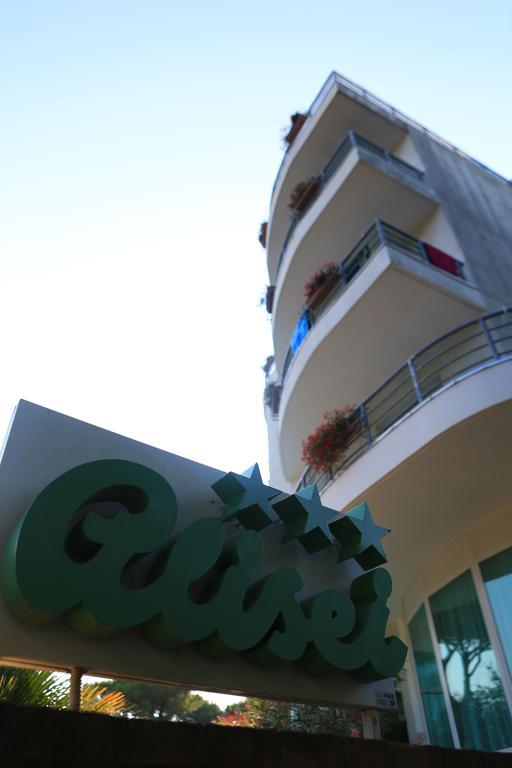 Hotel Alisei Lignano Sabbiadoro Kültér fotó