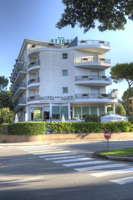 Hotel Alisei Lignano Sabbiadoro Kültér fotó