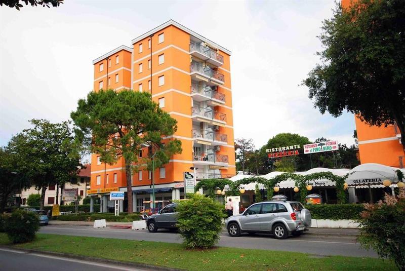 Hotel Alisei Lignano Sabbiadoro Kültér fotó